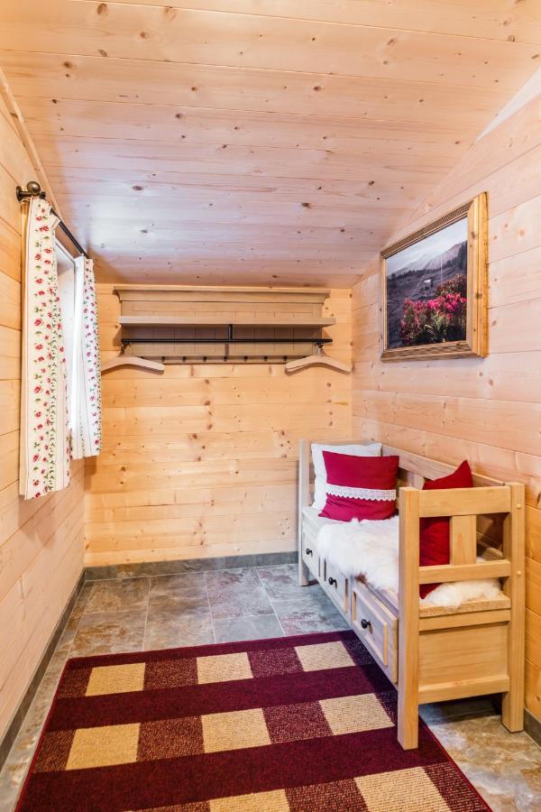Knusperhauschen Sonnegg Villa Flachau Rum bild